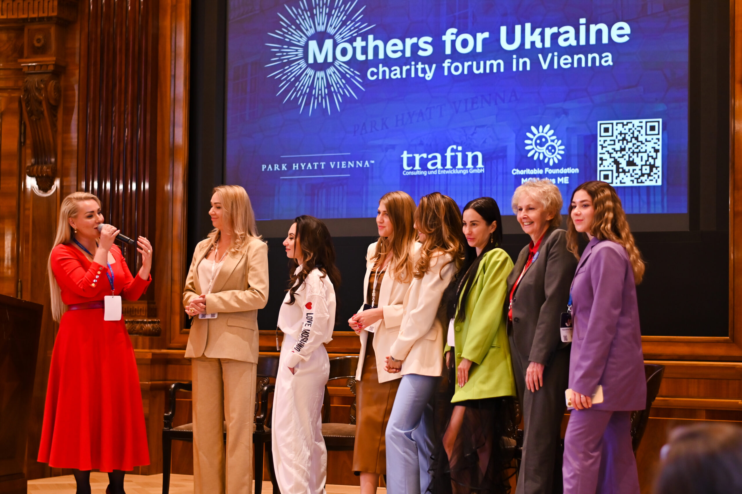 How to be a woman who changes the world? Experience of Ukrainian women and public figures of Europe.