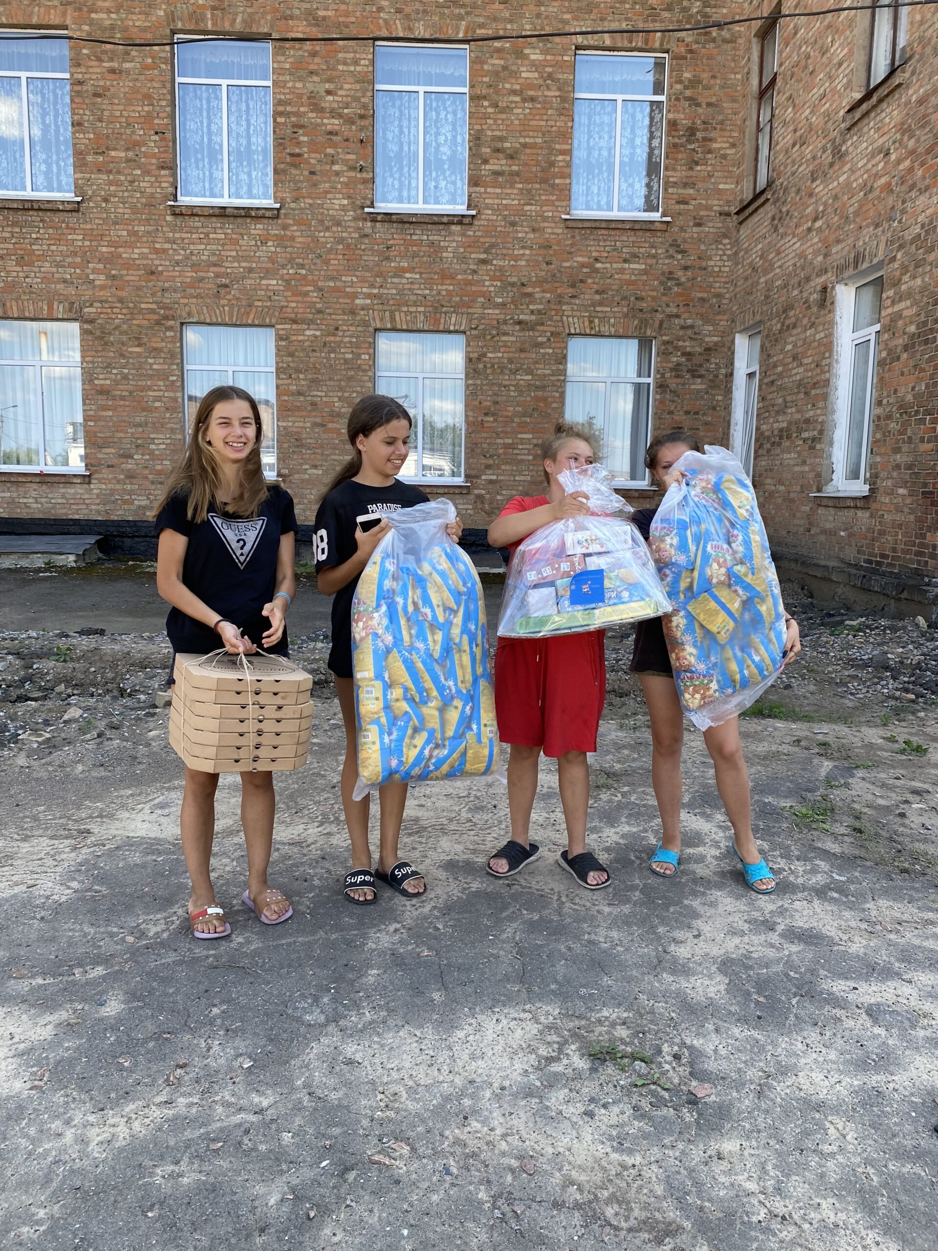 З надією на краще: Підтримка дітей з Бердянського інтернату