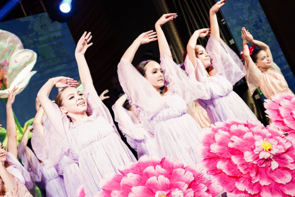 CDA23032-0AAB-41E7-AEF9-0BA0F12B95B9