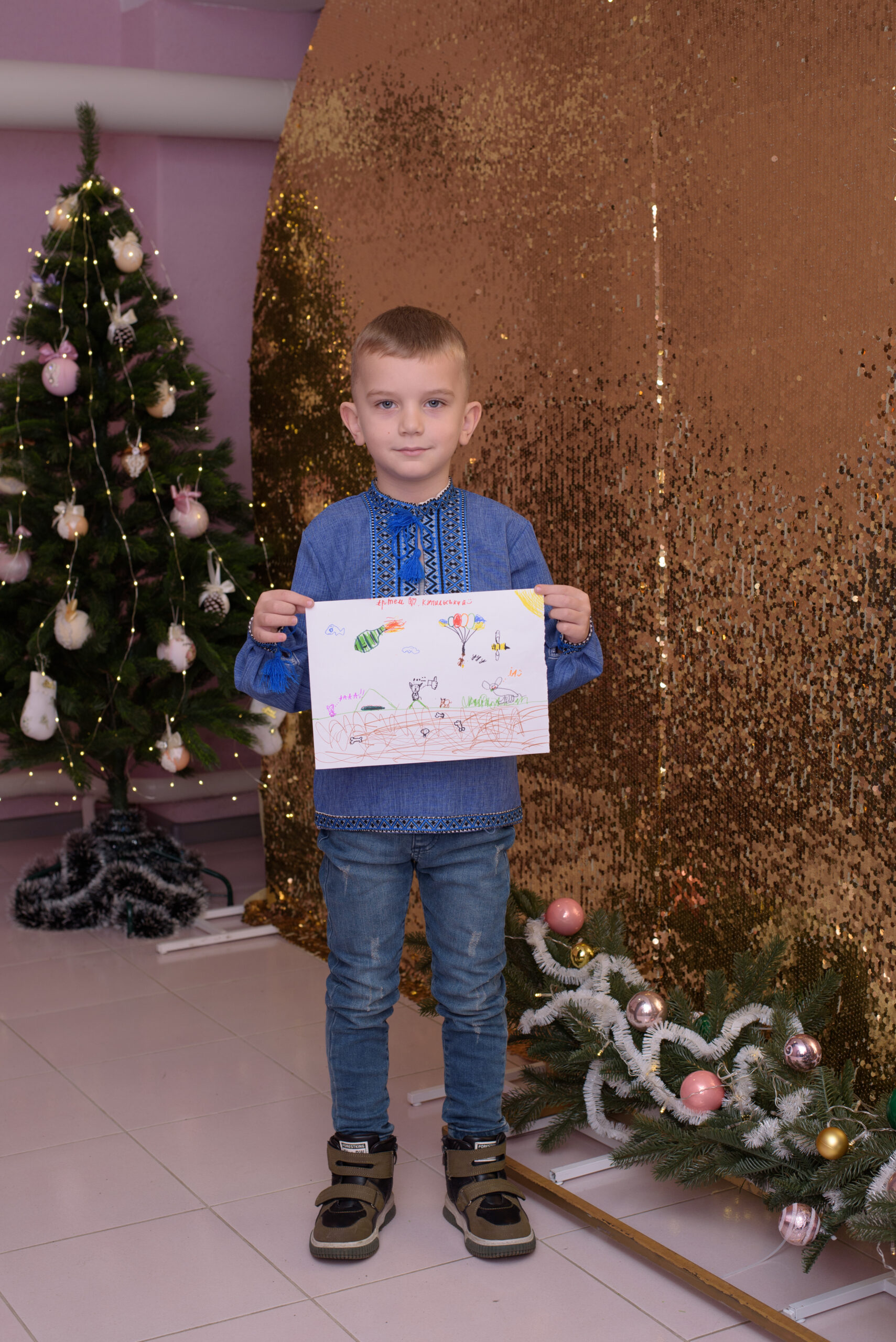 Працюємо над посібником казок з протимінної безпеки