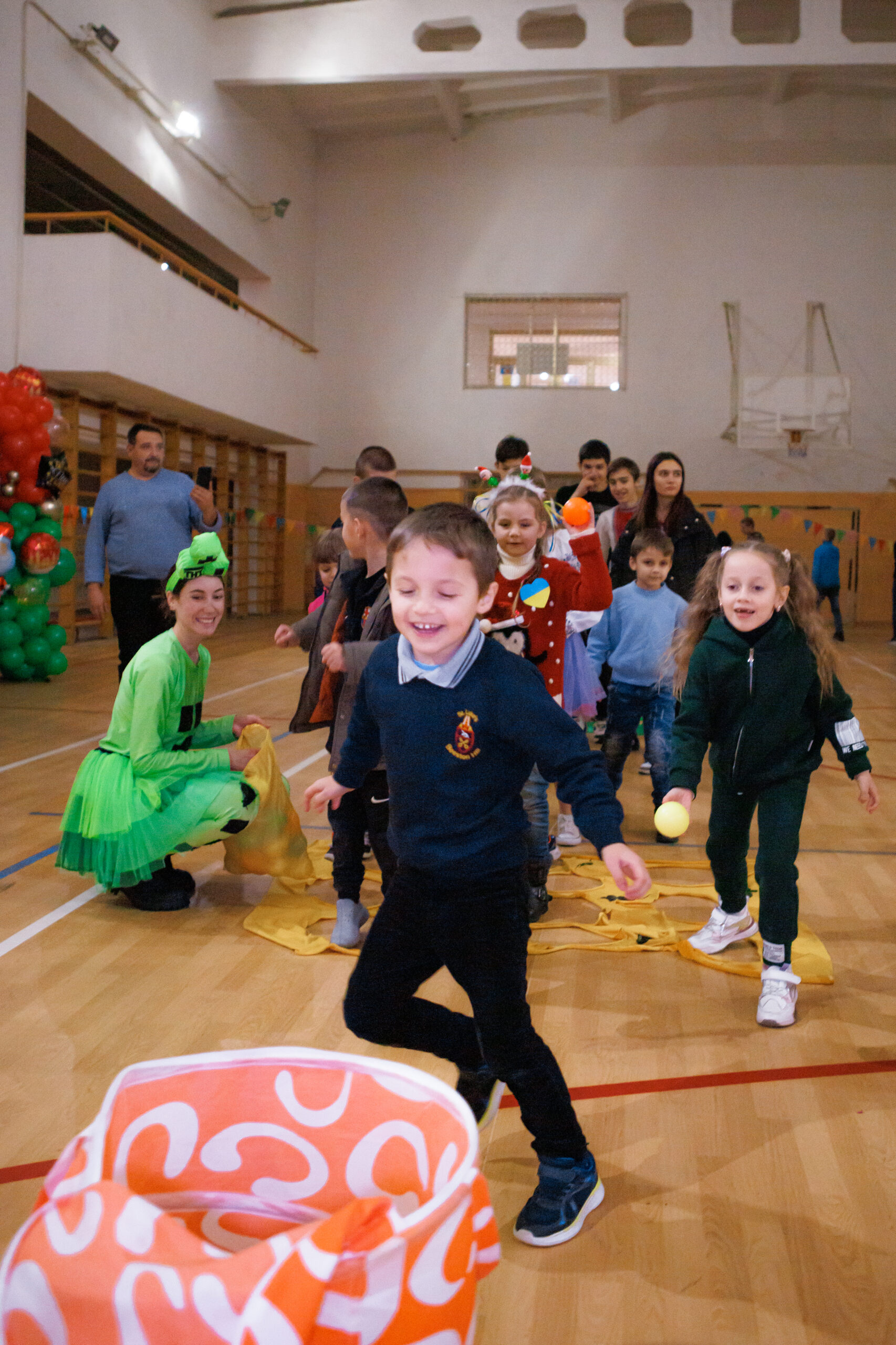 Програма грошової благодійної допомоги дітям-сиротам від СОС Дитячі містечка