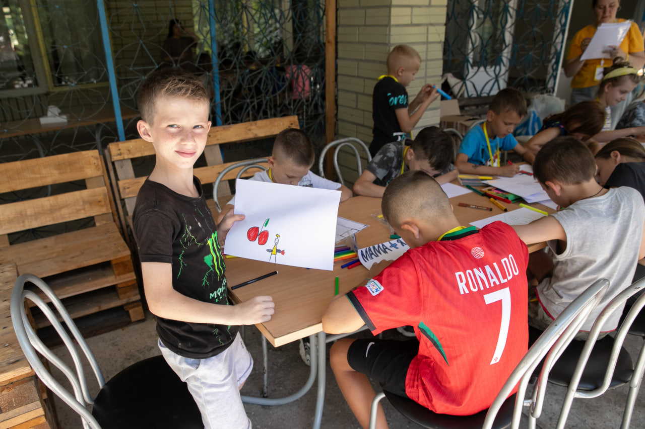 Як творчість допомагає дітям проявляти себе?