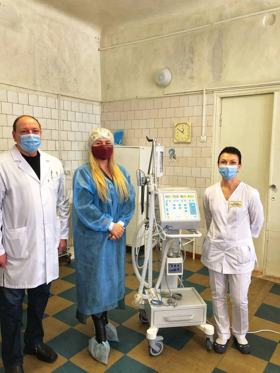 Оснащення дитячих лікарень, відділень необхідним медичним обладнанням